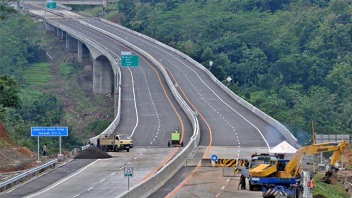 Jalan Tol Padang-Pekanbaru Sepanjang 240 Km Segera Dibangun