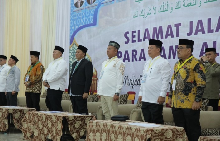 Wabup Asahan Lepas Jemaah Dari Asrama Haji Medan