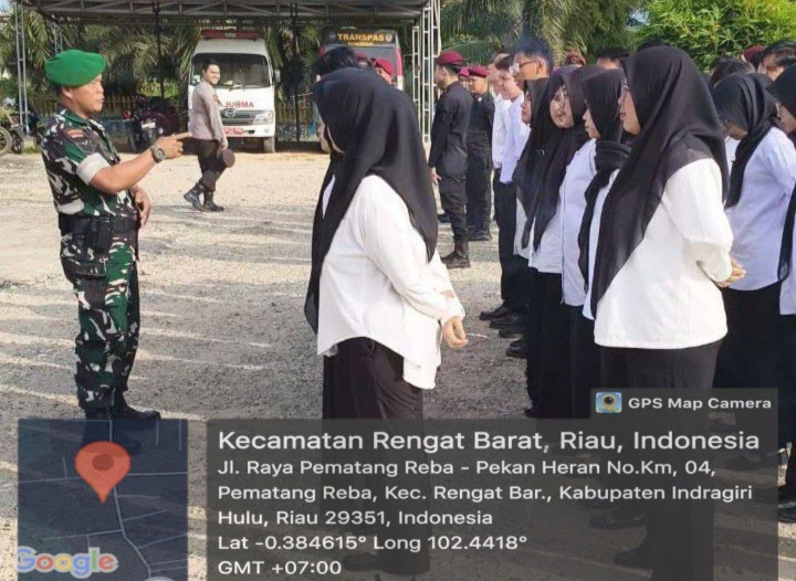 Bersama Siswa Magang Babinsa Dalam Komsosnya Berikan Arahan Dan Motivasi