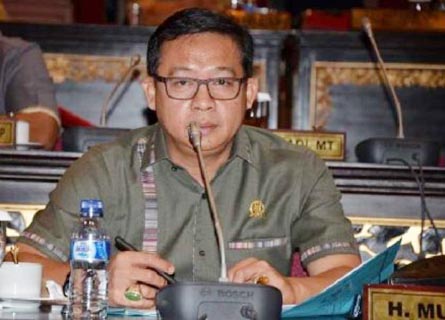 Selidiki Proyek WC Rp1 Miliar di Gedung DPRD Riau