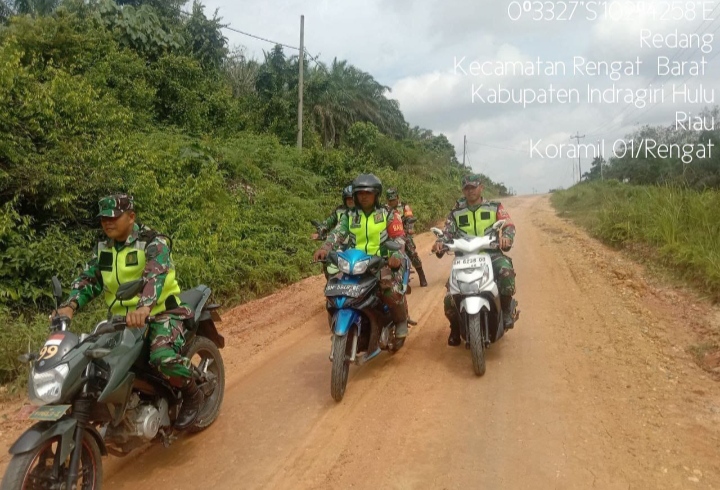 Untuk Pastikan Aman dari Titik Api Babinsa Serda Edi Lakukan Patroli Diwilayah Binaanya