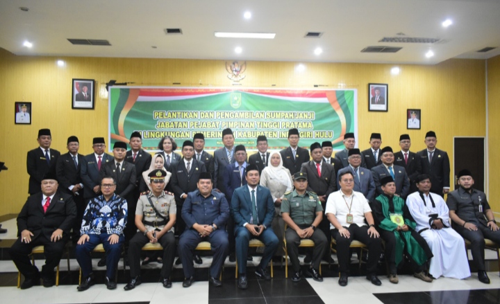 Dandim 0302/Inhu Diwakili Pasi Pers Hadiri Pelantikan Pejabat Tinggi Pratama Dan Pejabat Administrator Sebanyak 22 Orang