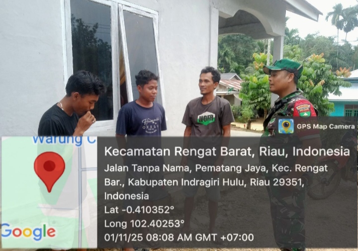 Babinsa Komsos Dengan Pemuda Untuk Berikan Arahan Untuk Cegah Kenalan Remaja.