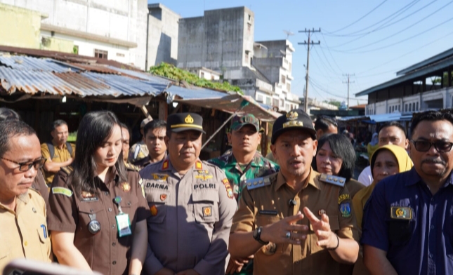 Wali Kota Tebing Tinggi Tinjau Pasar Inpres, Tegaskan Tak Ada Relokasi Pedagang pada Pelaksanaan Revitalisasi Pasar