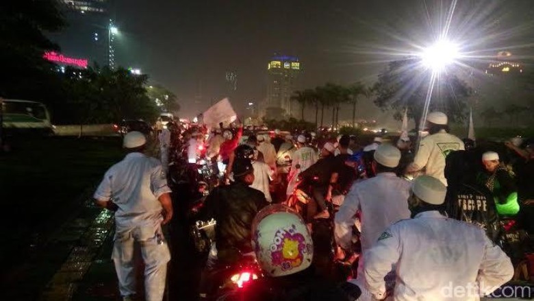 Pawai Nuzulul Quran, FPI DKI Imbau Tempat Hiburan Malam Ditutup