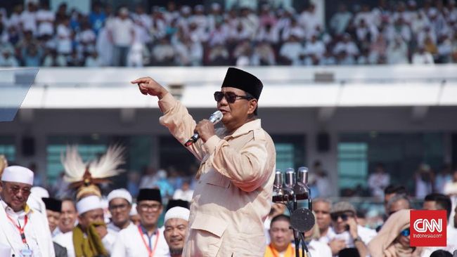 Gaya Prabowo di GBK, Dari Joged Hingga Sapa Wartawan Asing