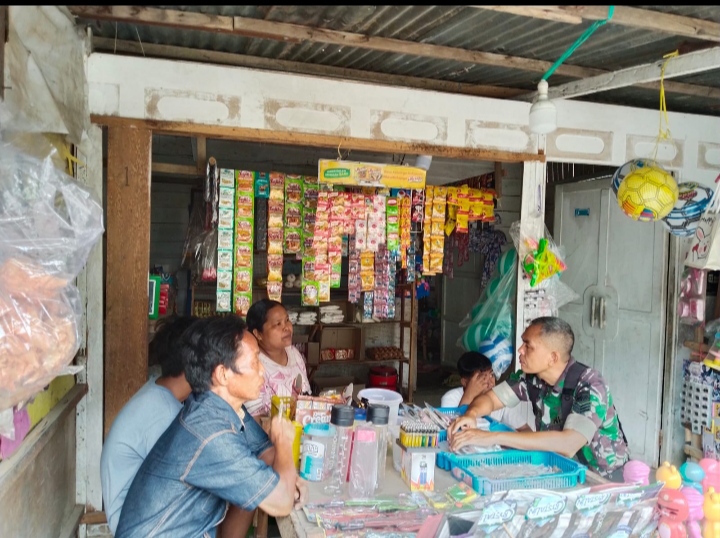 HUT  RI KE 80 Di Desa Binaan Babinsa Koramil 01/Rengat Ajak Warganya Bersama Untuk Memeriahkan
