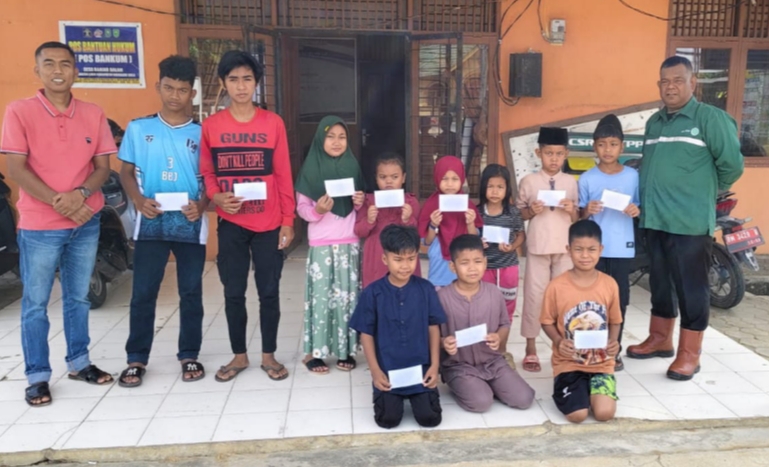 Jelang Lebaran PT TPP Santuni 200 Anak Yatim di Indragiri Hulu