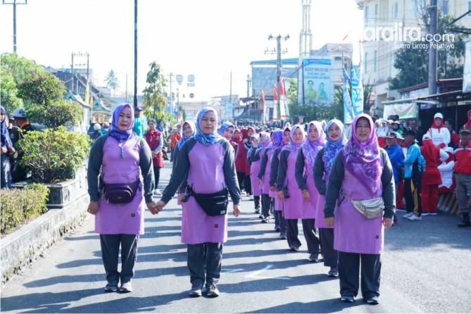 TP PKK RL Antusias Ikuti Gerak Jalan