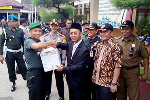 Polres Dan Kodim Terima Bantuan Hibah Dari Bupati Pamekasan