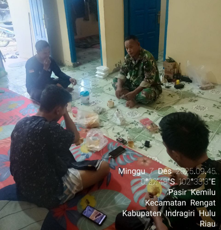 Berkunjung Dirumah Warga Agar Selalu Akrab Serta Peroleh Informasi