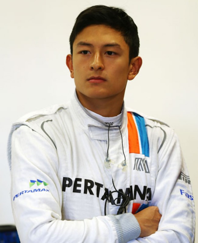 Rio Haryanto Kecewa Nasibnya Masih Digantung