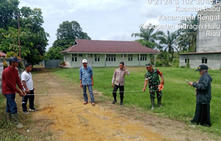 Akan Dibangun Kantor KMP Babinsa Dampingi Pengukuran Lahan Koperasi Merah Putih