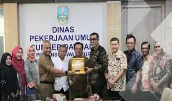 Pansus DPRD Riau Tentang Ranperda Sungai Kunjungan Obeservasi ke Dinas PU-SDA Surabaya