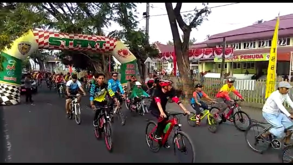 FUN BIKE RAMAIKAN HUT RI KE-74 DI REJANG LEBONG