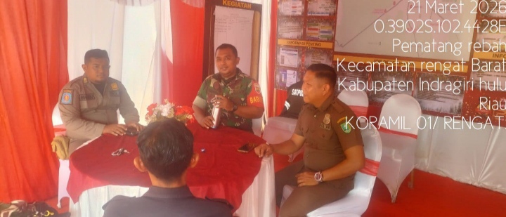 Suansan Idul Fitri Babinsa Koramil 01/Rengat Laksanakan PAM Pengamanan LK Disimpang Tugu Patin Pematang Reba