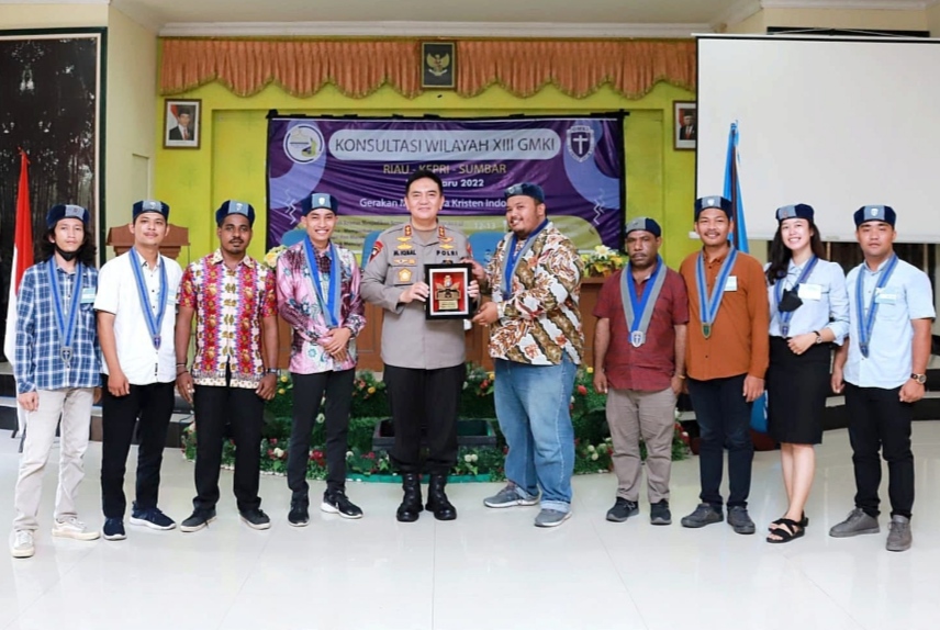 Kapolda Riau Irjen Iqbal Pada Seminar GMKI : Jaga Persatuan dan Kesatuan Ditengah Keberagaman
