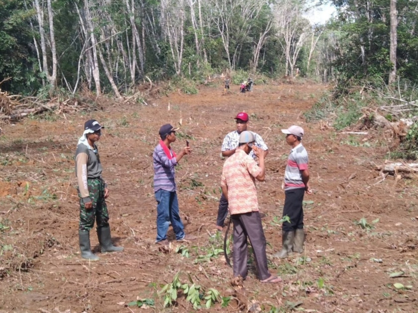 Pemilik Tanah Dan Lahan Karet Dengan Ikhlas Diberikan Untuk Jalan Penghubung