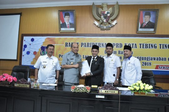 DPRD Tebingtinggi Sampaikan Rekomendasi LKPJ KDH Tahun 2018