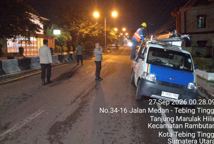Polisi Amankan Lokasi Putusnya Kabel PLN di Jalan Yos Sudarso Tebingtinggi