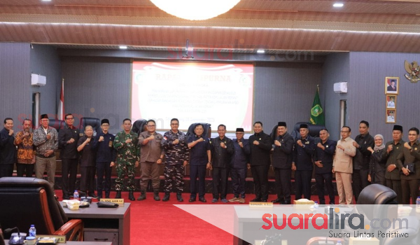 DPRD Meranti Sahkan APBD Perubahan 2025 Rp1,217 Triliun, Bupati Asmar: Fondasi untuk Jawab Harapan Masyarakat