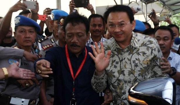 Berkas P-21, Timses dan Pengacara Dampingi Ahok Untuk Diserahkan ke Kejagung