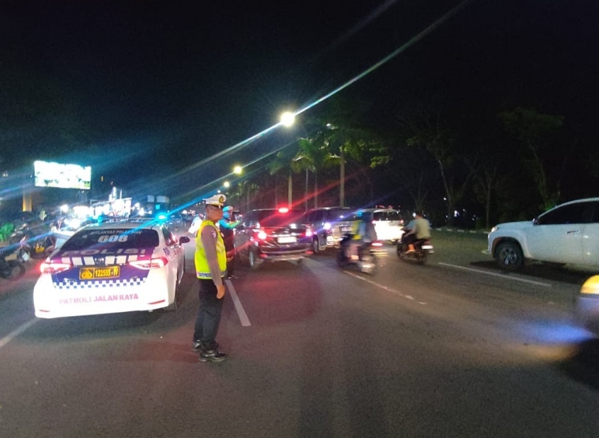 Blue Light Patrol Polda Riau Jaga Keamanan Malam Libur, Sasar Titik Rawan dan Tempat Ibadah