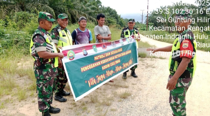Agar Ada Pemahaman Anggota Koramil 01/Rengat Terus Laksanakan Patroli Dan Sosialisasi Karhutla Kepada masyarakat.