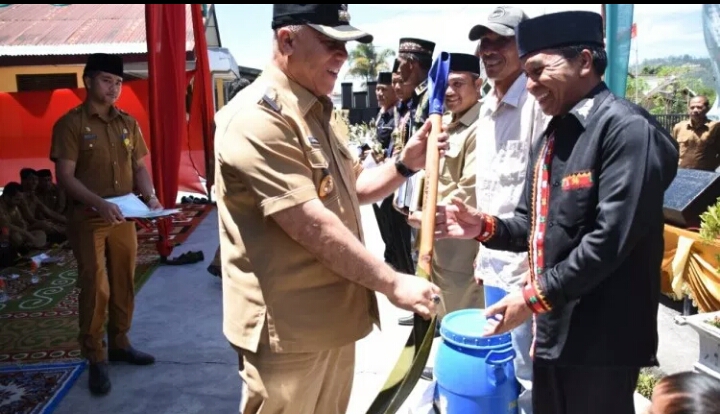 Aceh Tengah Canangkan Bulan Bhakti Gotong Royong di Kampung Bebesen .