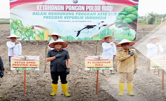 Ketua DPRD Riau Kaderismanto Hadiri Kick Off Swasembada Pangan di Kampar