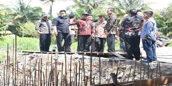 Bupati Bengkalis Tegaskan 15 Februari Harus Selesai