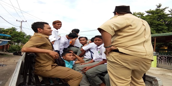 Dinas Pendidikan Kota Tebing Tinggi Jaring Puluhan Siswa Saat Gelar Operasi Kasih Sayang.