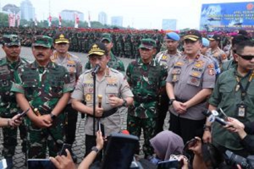 TNI – Polri Gelar Apel Gabungan Di Monumen Nasional