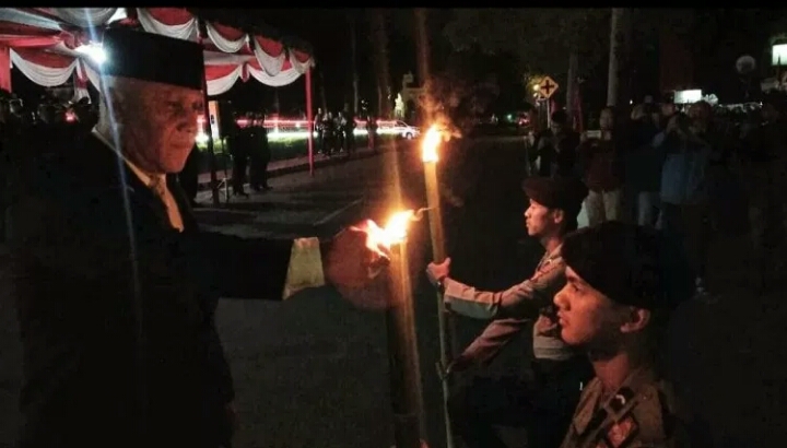 Meriah Pawai Obor Menyambut HUT Ke-74 RI di Aceh Tengah