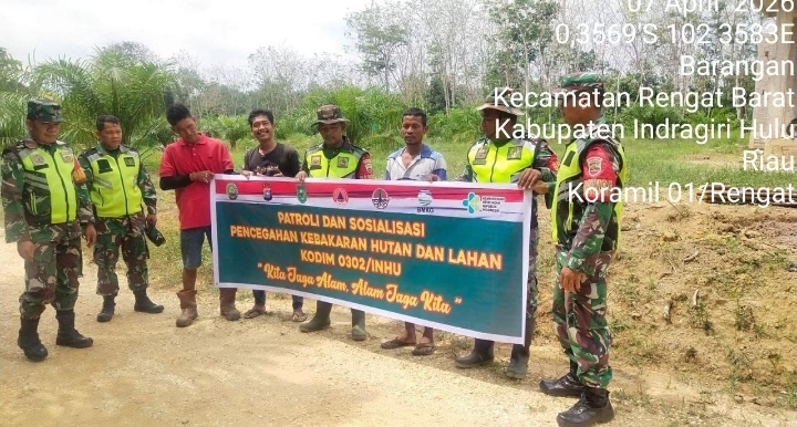 Perubahan Cuaca Saat Ini Namun Babinsa Tetap Lakukan Patroli Karhutla Di Kec.Rengat