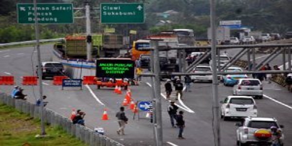 Rekayasa Lalu Lintas Hingga Pengamanan Perayaan Tahun Baru Di Puncak