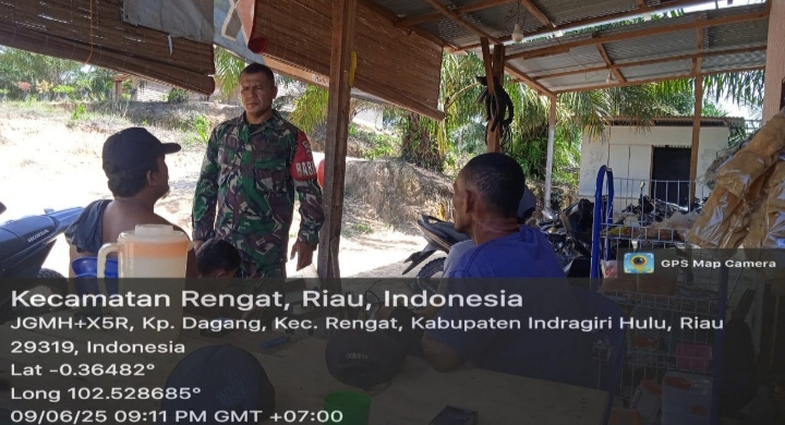 Terus Tingkat kan Keakraban Antara Babinsa Dengan Warganya Melalui Komsosnya.