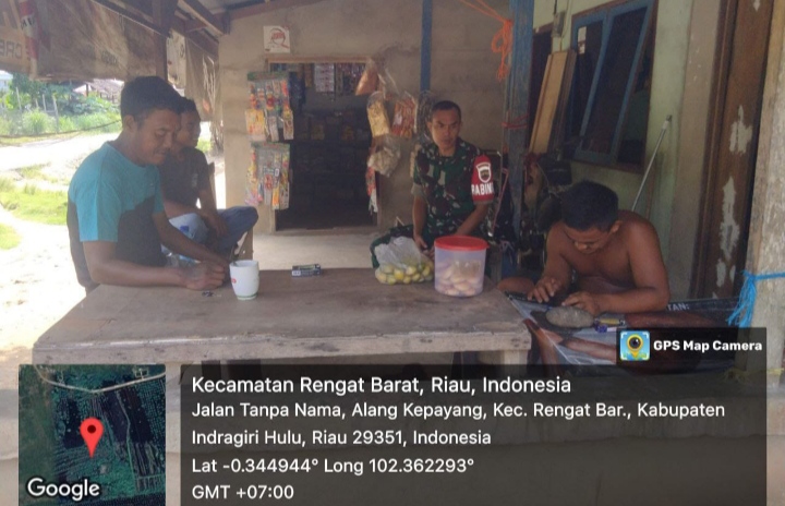 Terus Bangun Komunikasi Yang Baik  Dengan Mitra Karib , Secara Rutin Babinsa Komsos Di Wilayah Binaan
