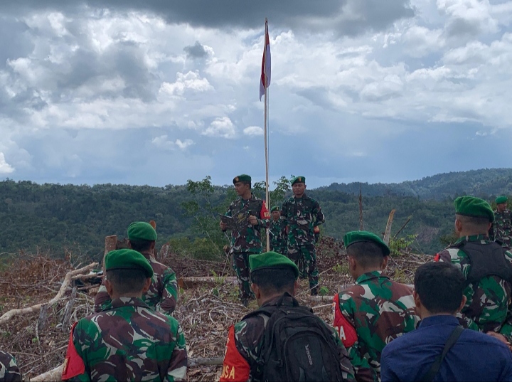 Touring Kartika 79 Ke Bukit Tiga Puluh Guna Pasang Bendera Sang Merah Untuk Meriahkan HUT TNI Ke-79