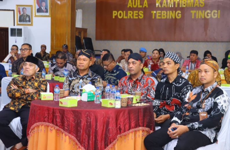 Lestarikan Budaya Bangsa, Polres Tebing Tinggi Gelar Nonton Bareng Wayang Kulit