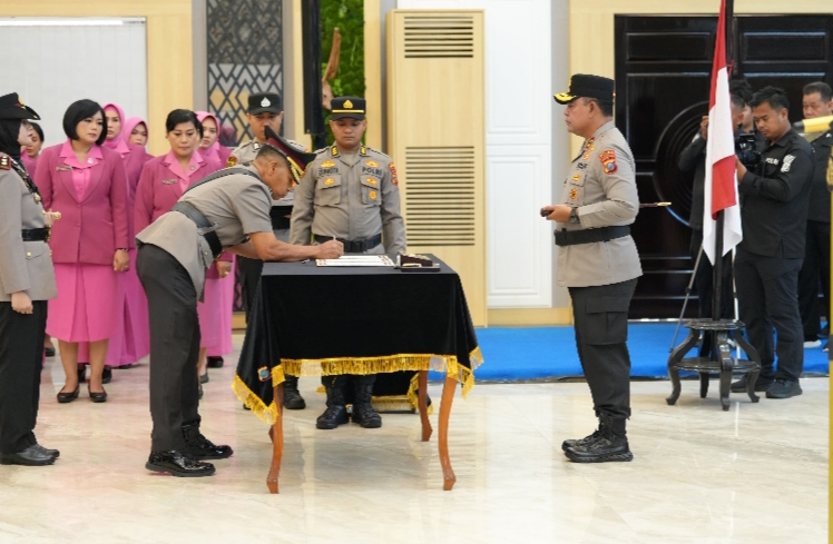 Kapolda Sumut Pimpin Sertijab, AKBP Rina Frillya, S.I.K. Resmi Jabat Kapolres Tebing Tinggi
