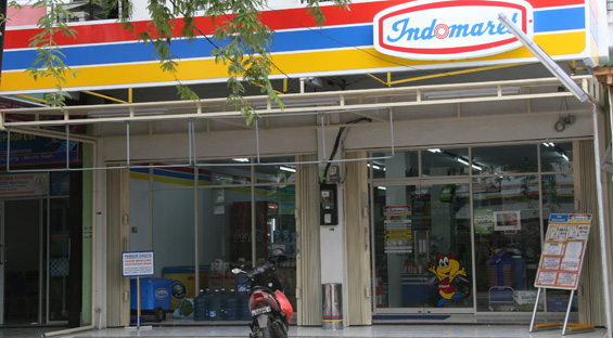 Masyarakat Khawatir Ritel Indomaret Mulai Menjamur di Kampar