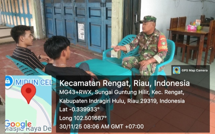 Perkembangan Informasi Wilayah Desa Binaan Dapat Diketahui Melalui Rutinya Komsos Seorang Babinsa.