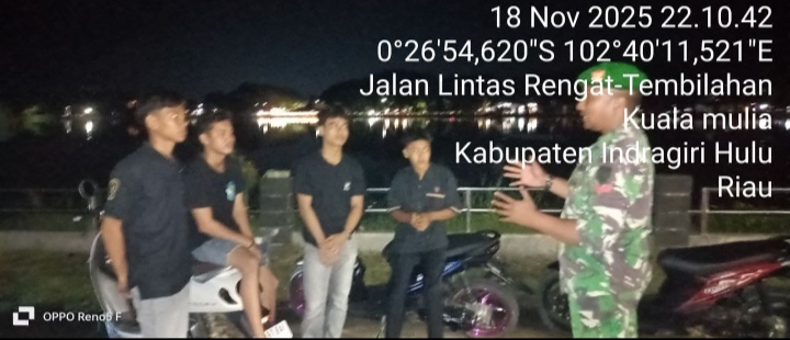 Peran Aktif Babinsa Melaksanaakan Patroli Malam Untuk Wujudkan Lingkungan Aman Dan Tertib.