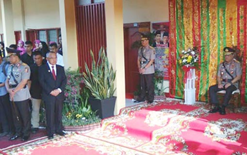 Peresmian Polda Riau Tipe A Diawali Tepung Tawar untuk Wakapolri