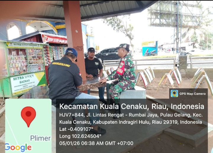 Jalankan Komsos Oleh Babinsa Koramil 01/Rengat Untuk Tingkatkan Kemanunggalan TNI Dan Rakyat