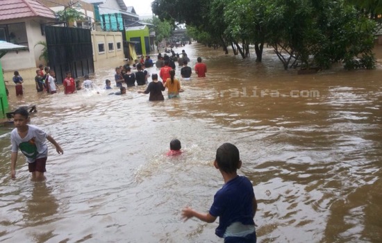 Kali Cakung Meluap, 5 RW di Kota Baru Terendam