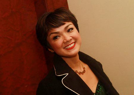 Film Terbaru, Pengalaman Nirina Zubir Sebagai Ibu