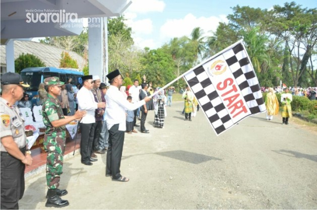 Bupati Sinjai Lepas Peserta Karnaval Dalam Islami