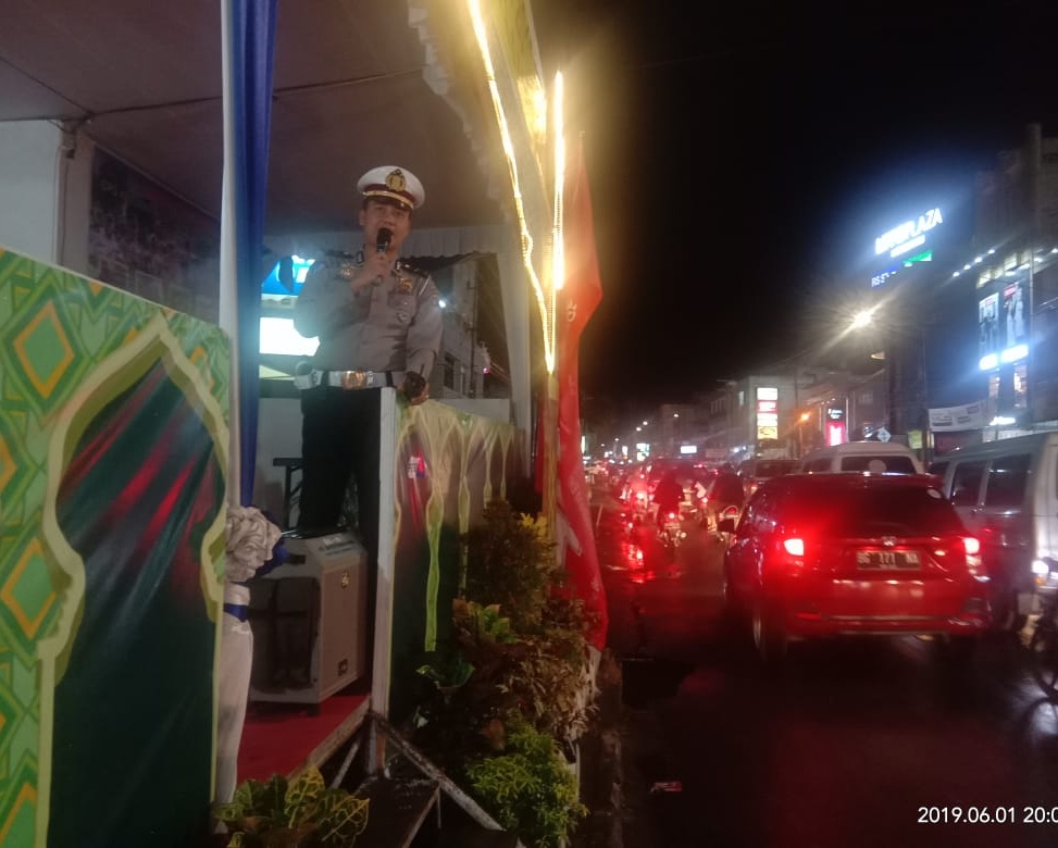 Polres Lubuklinggau Himbau Kendaraan Yang Melintas Di Kota Lubuklinggau Agar Waspada Saat Mengemudi